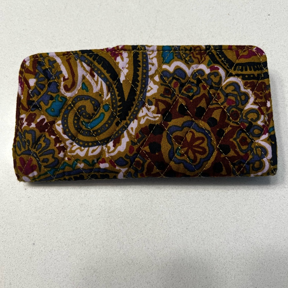 Vera Bradley Paisley Wallet in Buta Spray pattern